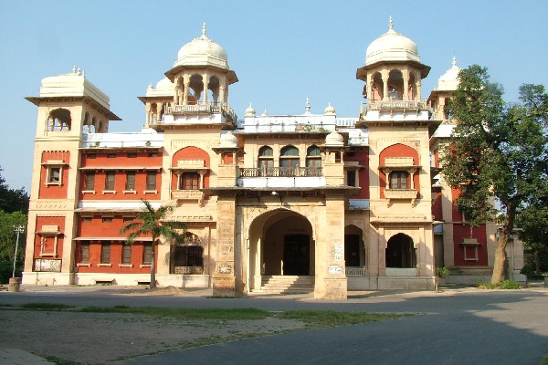 University of Allahabad Contact Detail